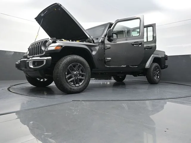 New 2026 Granite Crystal Metallic Clear-Coat Exterior Paint Jeep Sport image 31