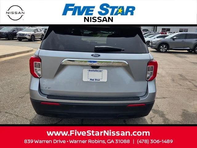 Used 2023 Silver Ford XLT image 10