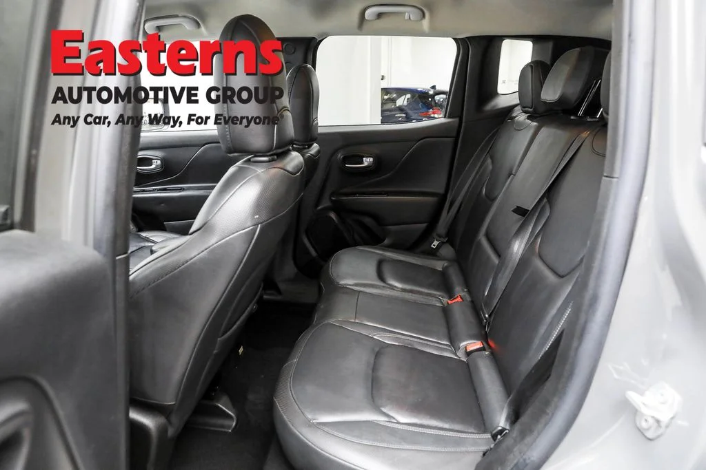 Used 2021 Gray Jeep Limited image 22