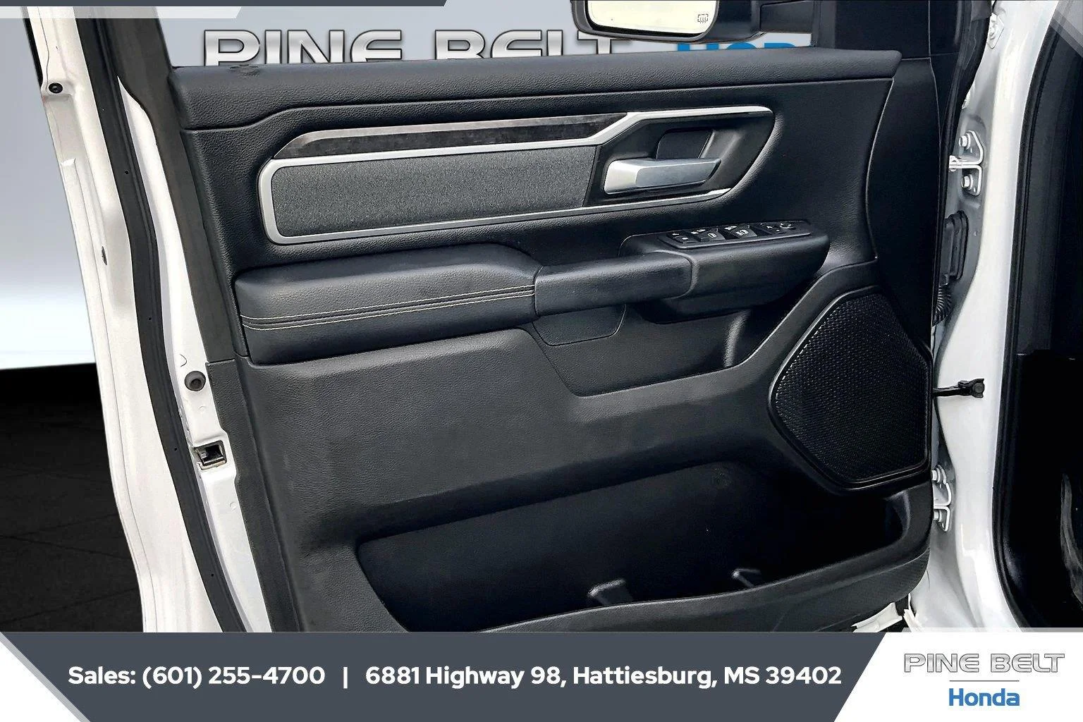 Used 2022 Bright White Clearcoat Ram Big Horn image 17