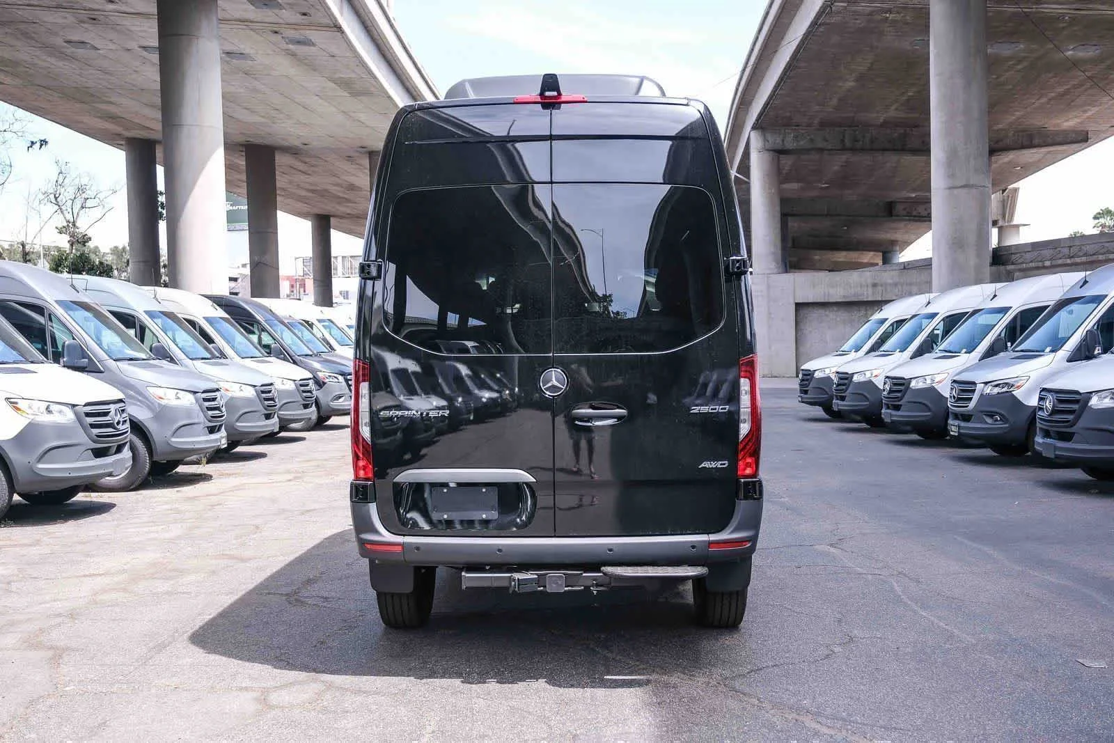New 2026 Jet Black Mercedes-Benz Passenger 144WB High Roof AWD 2.0L I4 Diesel Turbo image 5