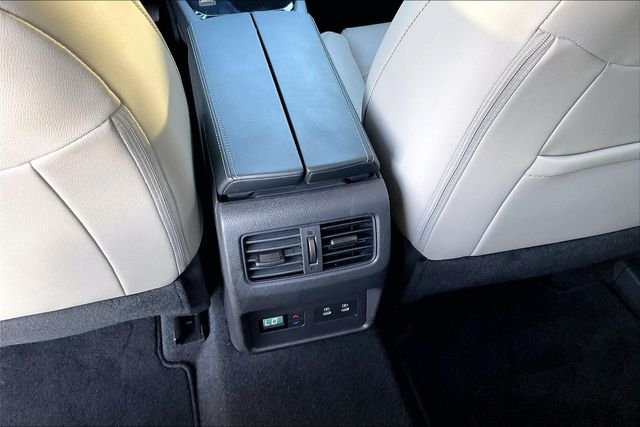 Used 2024 White Nissan SL image 31