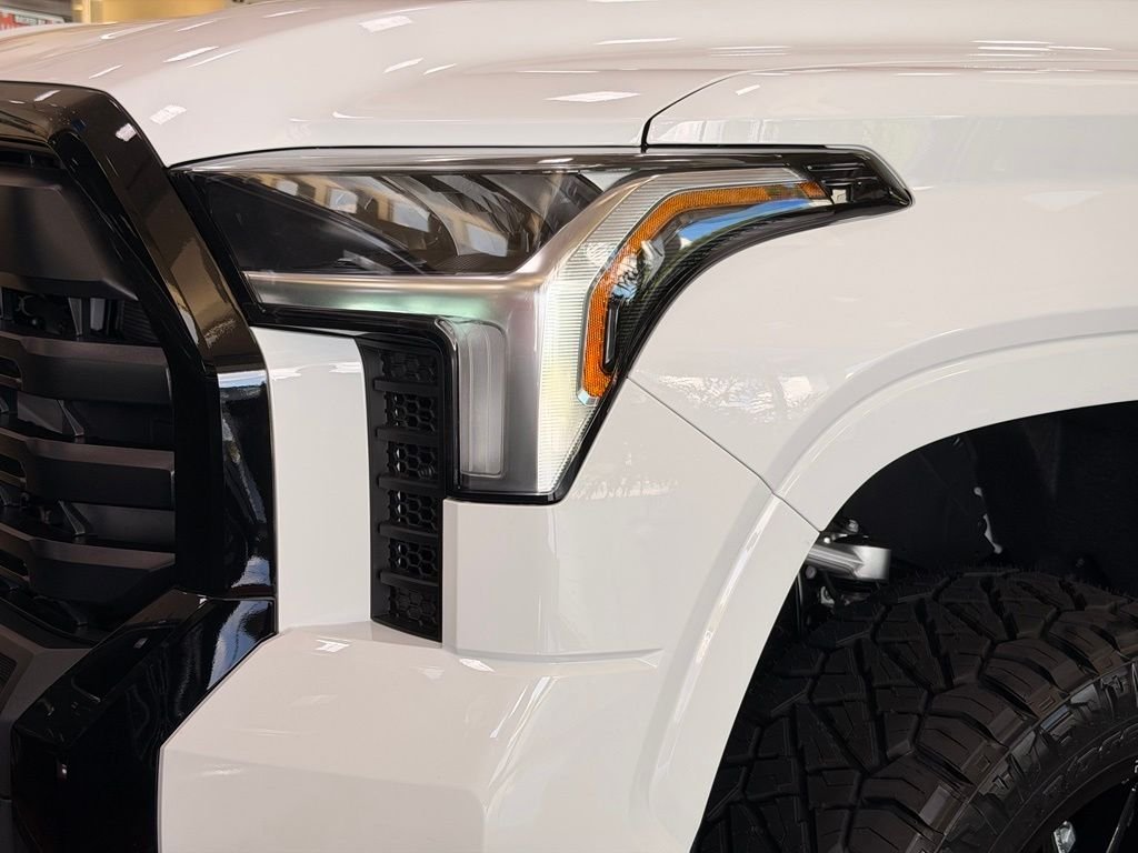 New 2026 Ice Cap Toyota SR image 8