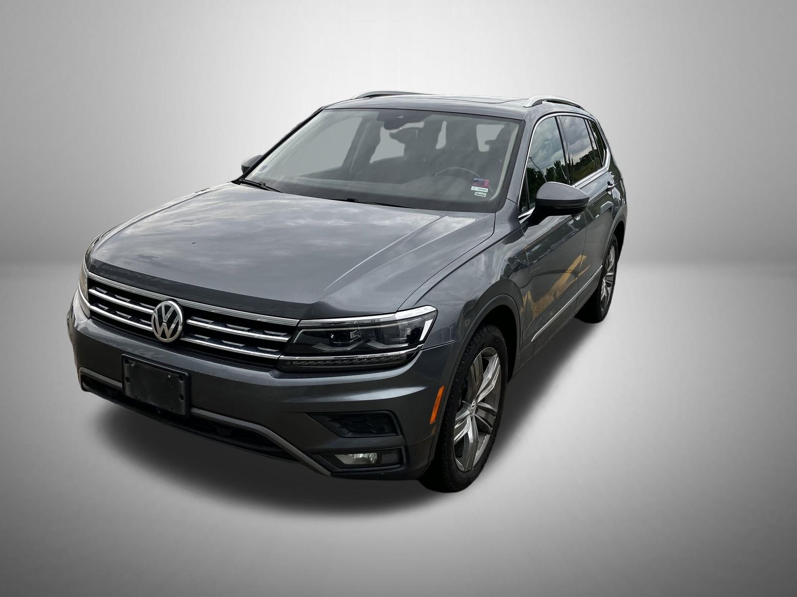 2018 Volkswagen Tiguan 2.0T SEL Premium 4Motion's photo
