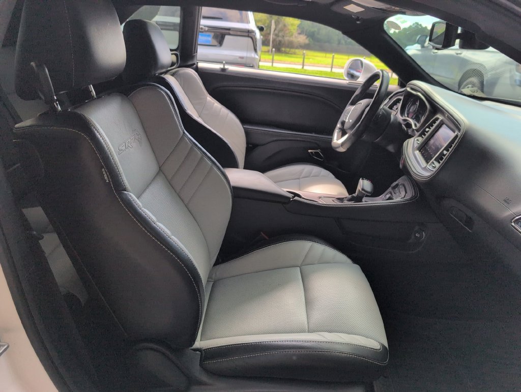 Used 2023 White Dodge SRT Hellcat Jailbreak image 29