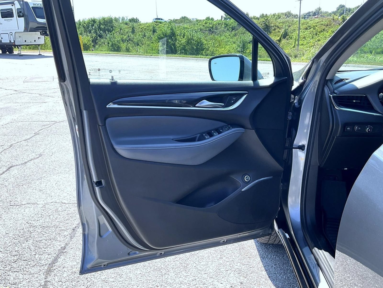 2021 Buick Enclave Essence - Photo 11