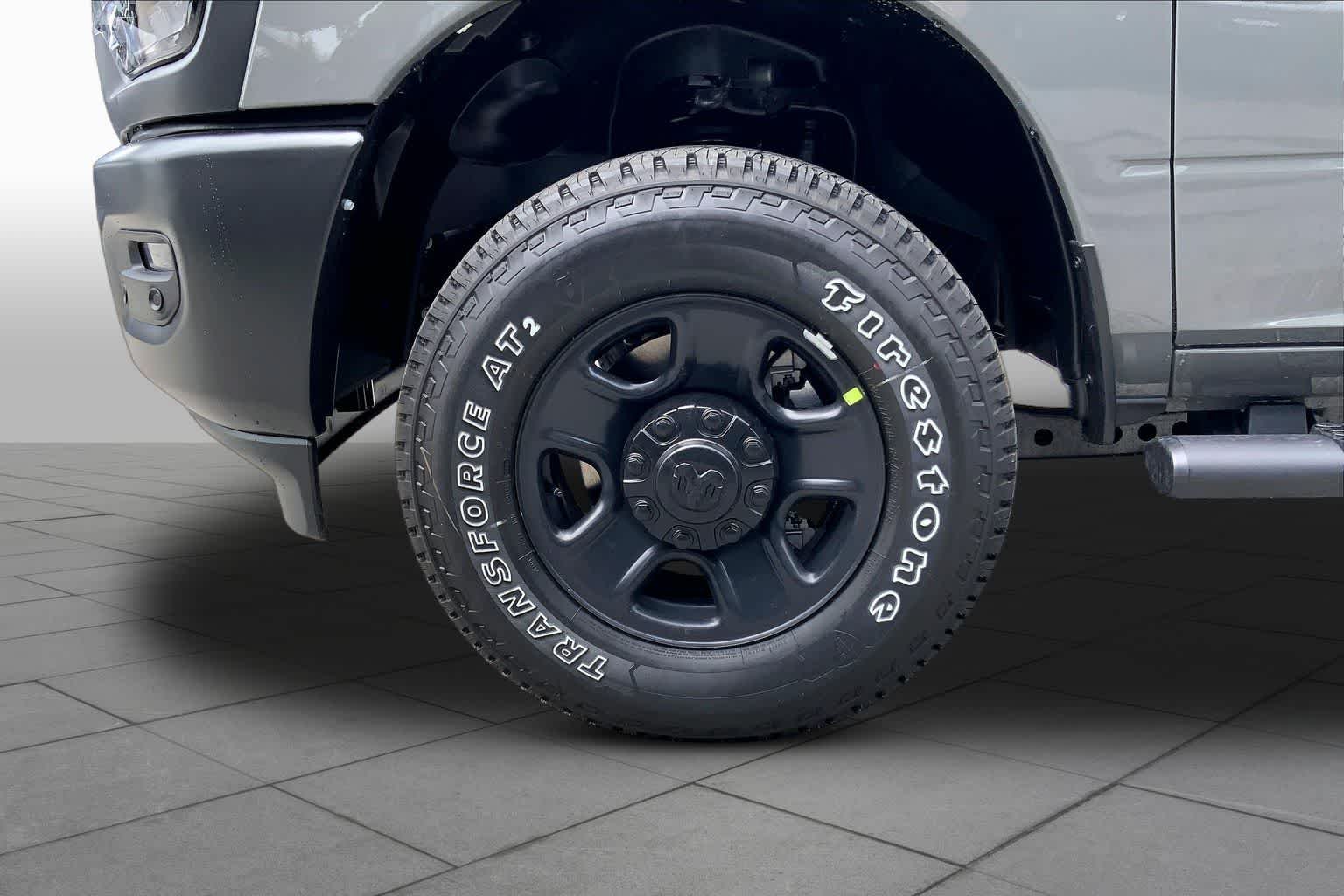 New 2026 Ceramic Gray Clear-Coat Exterior Paint RAM Tradesman image 8