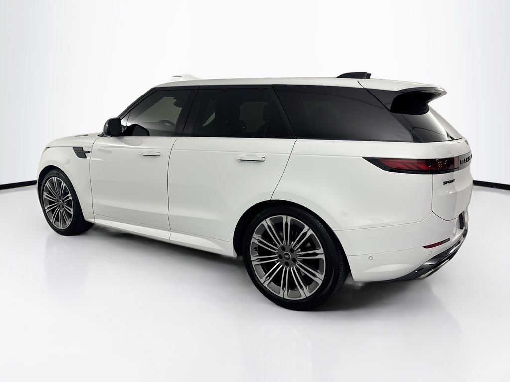 Certified Used 2025 White Land Rover Dynamic SE image 7