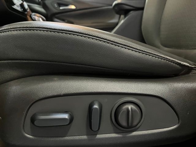 Used 2023 Black Buick Select image 15