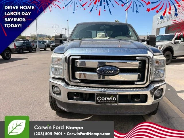Used 2016  Ford Lariat image 1