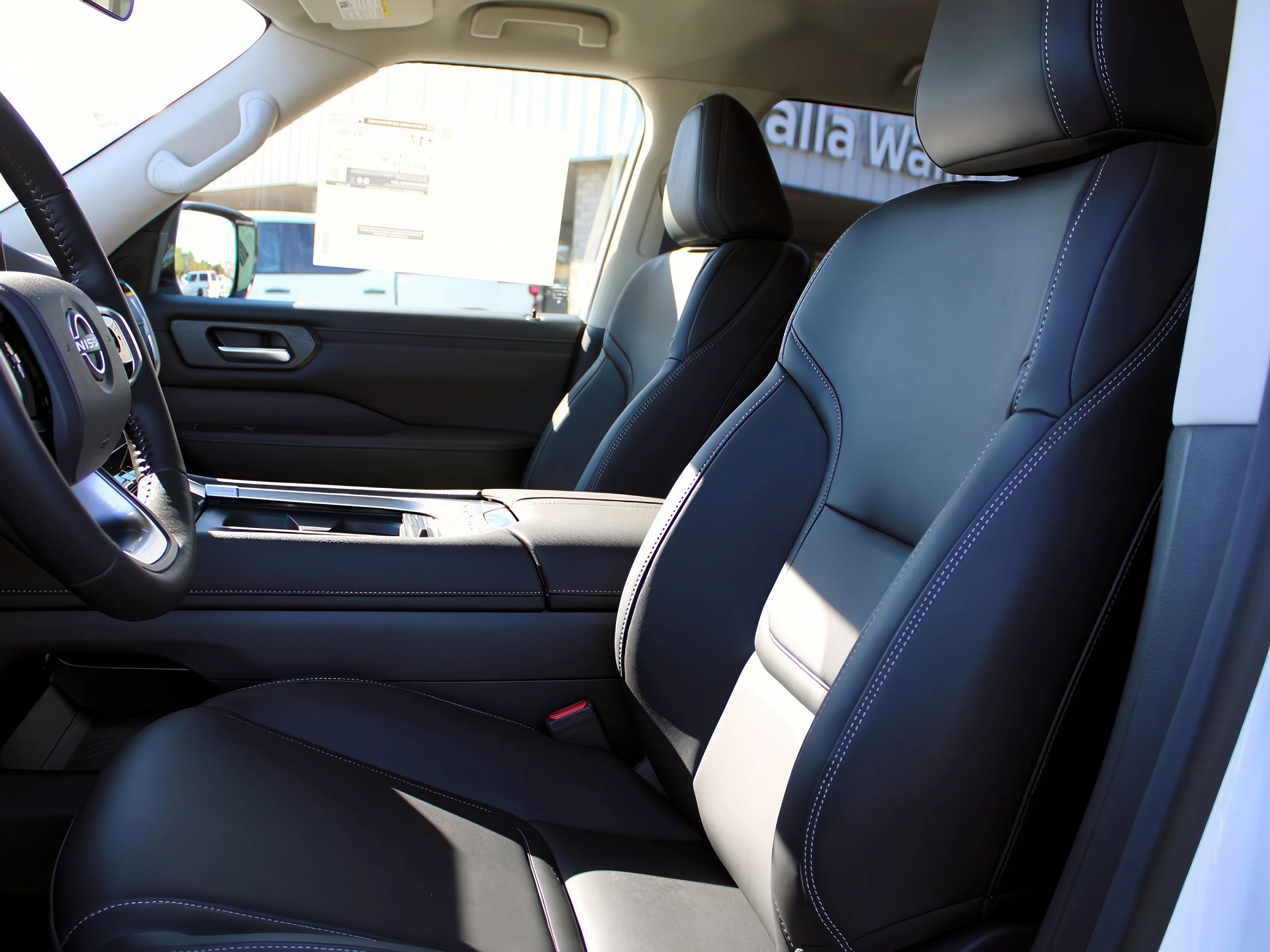 2026 Nissan Armada SV - Photo 12