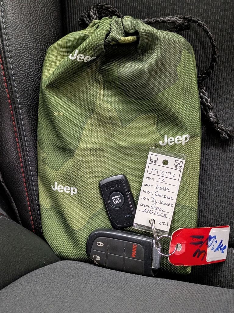Used 2022 Gray Jeep Trailhawk image 12