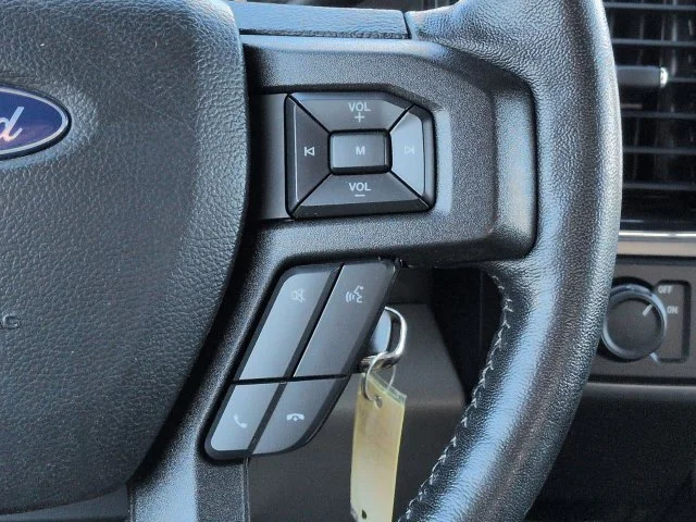Certified Used 2020 Silver Ford XLT image 27