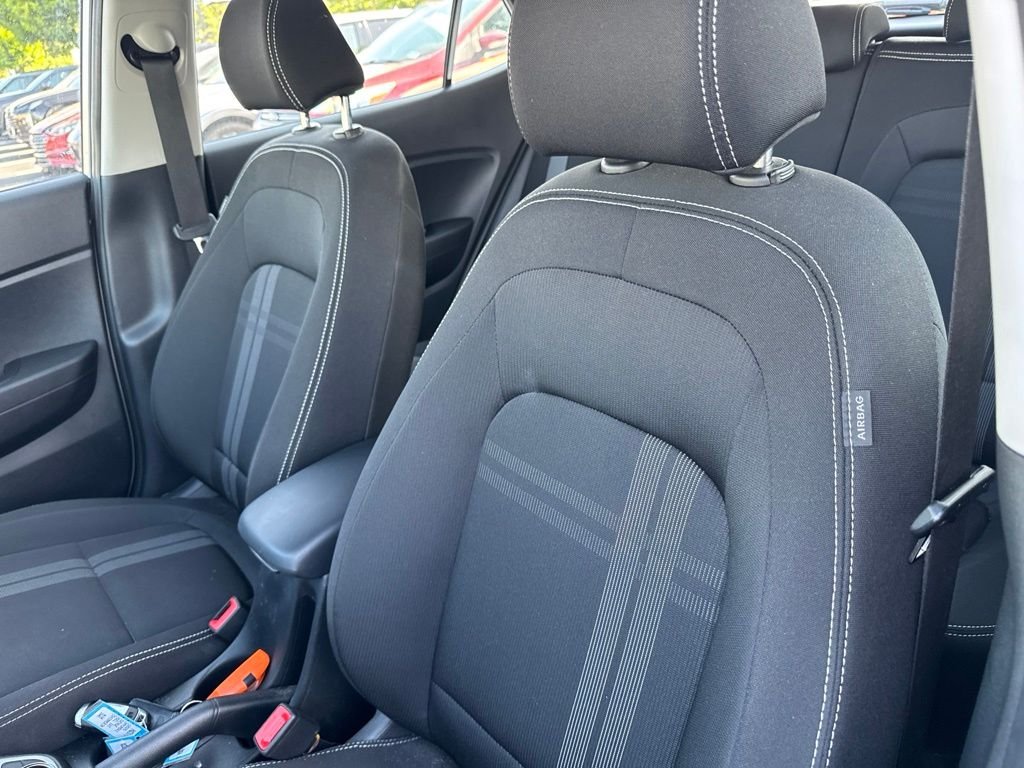 Certified Used 2025 Silver Hyundai SEL image 6