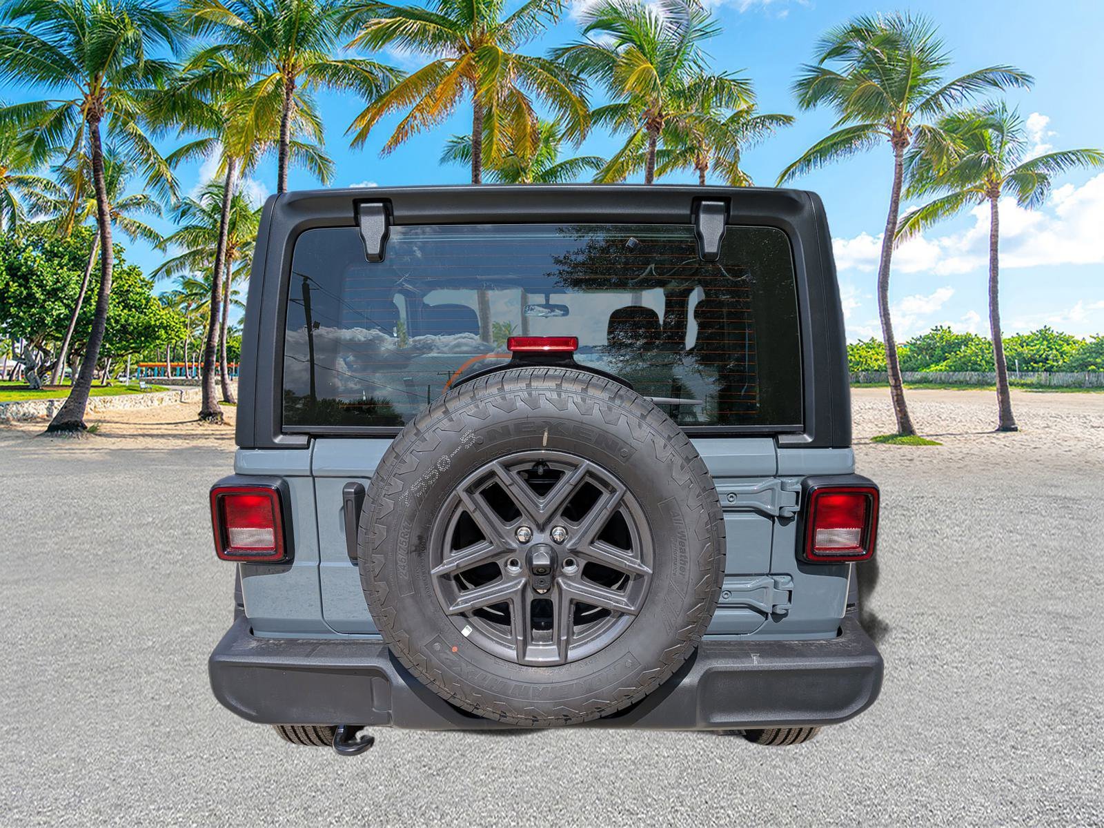 New 2026 Anvil Clear-Coat Exterior Paint Jeep Sport image 4