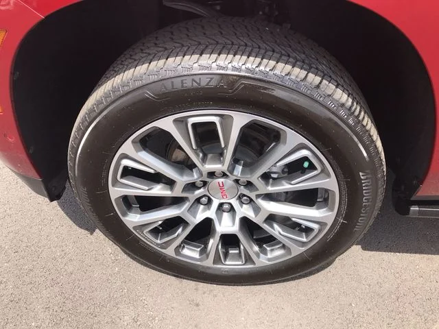 Used 2025 Red GMC Denali image 10