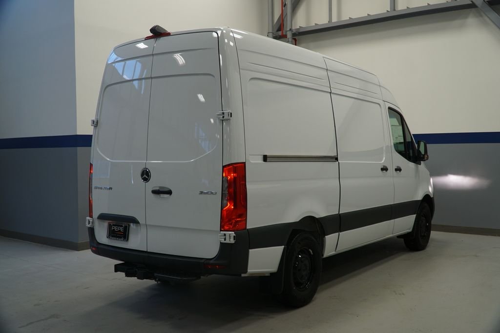 New 2025 Arctic White Mercedes-Benz Cargo 144 WB image 6