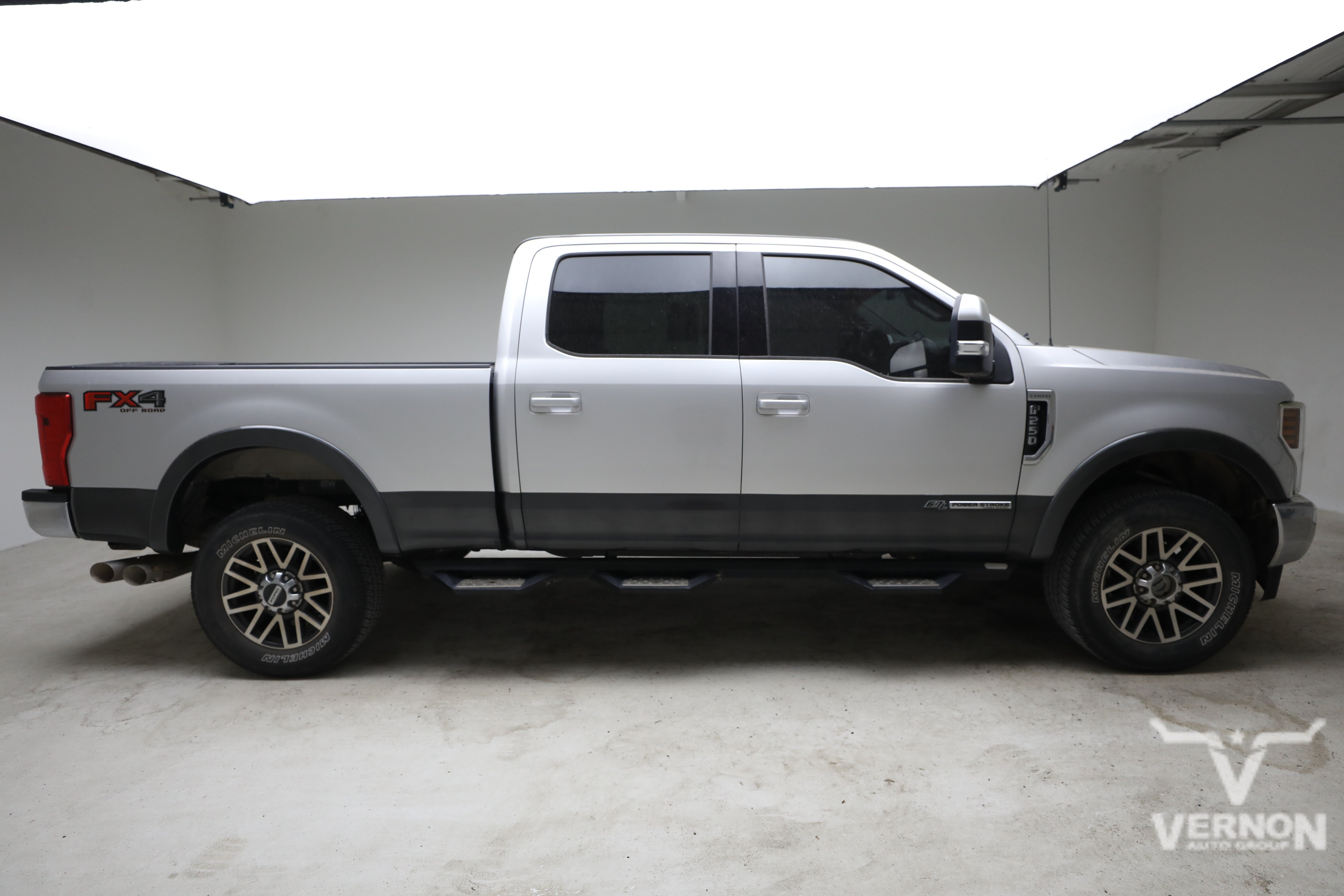 Used 2018 Ingot Silver Metallic Ford Y image 5