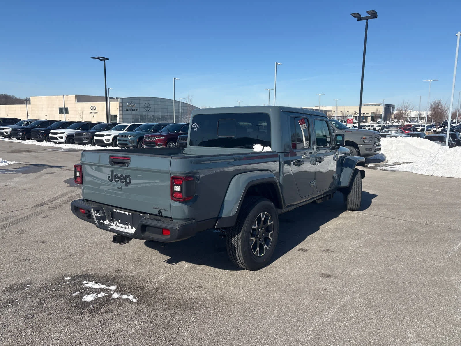 New 2026 Anvil Clear-Coat Exterior Paint Jeep Sahara image 9
