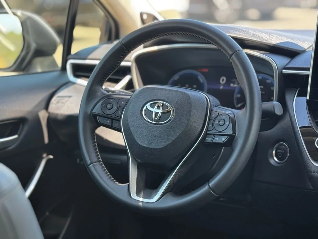 Used 2026  Toyota XLE image 23