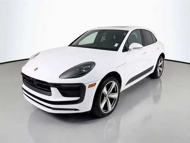 2025 Porsche Macan 