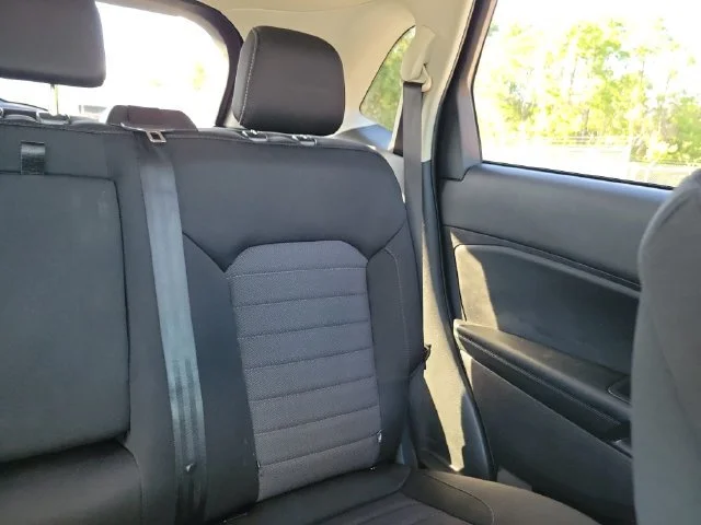 2020 Ford Edge SE - Photo 14