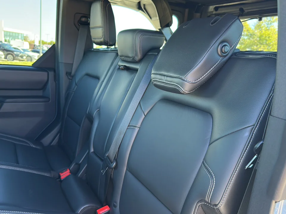 2025 Ford Bronco 4-Door Outer Banks - Photo 19