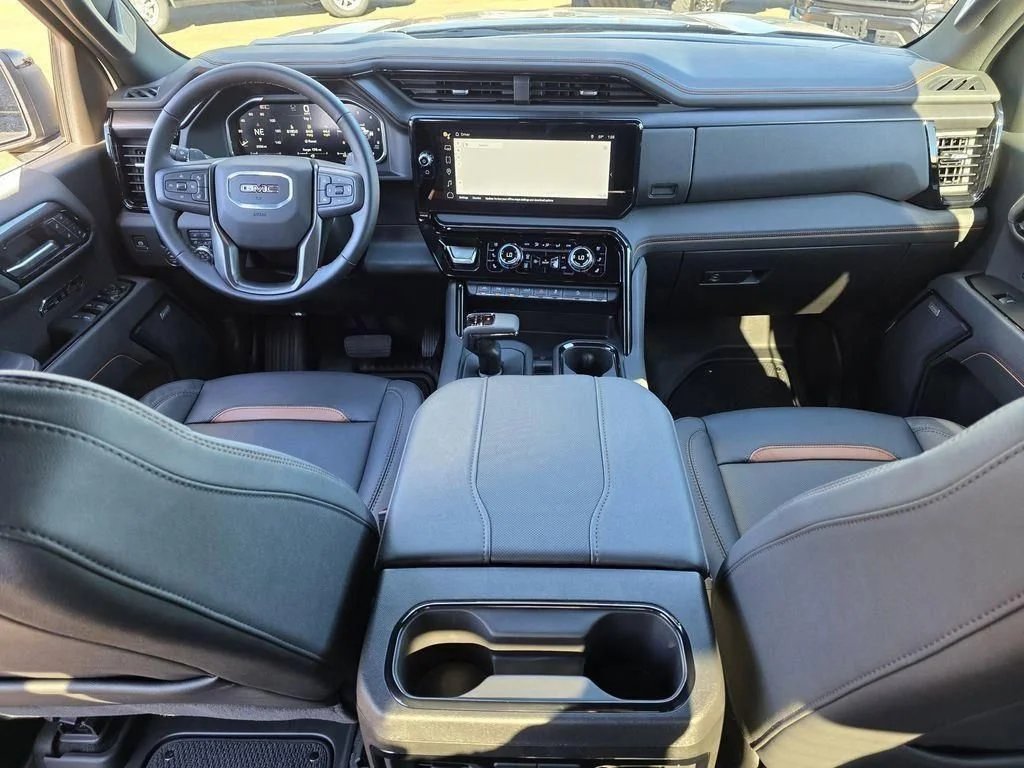 2026 GMC Sierra 1500 AT4 - Photo 6