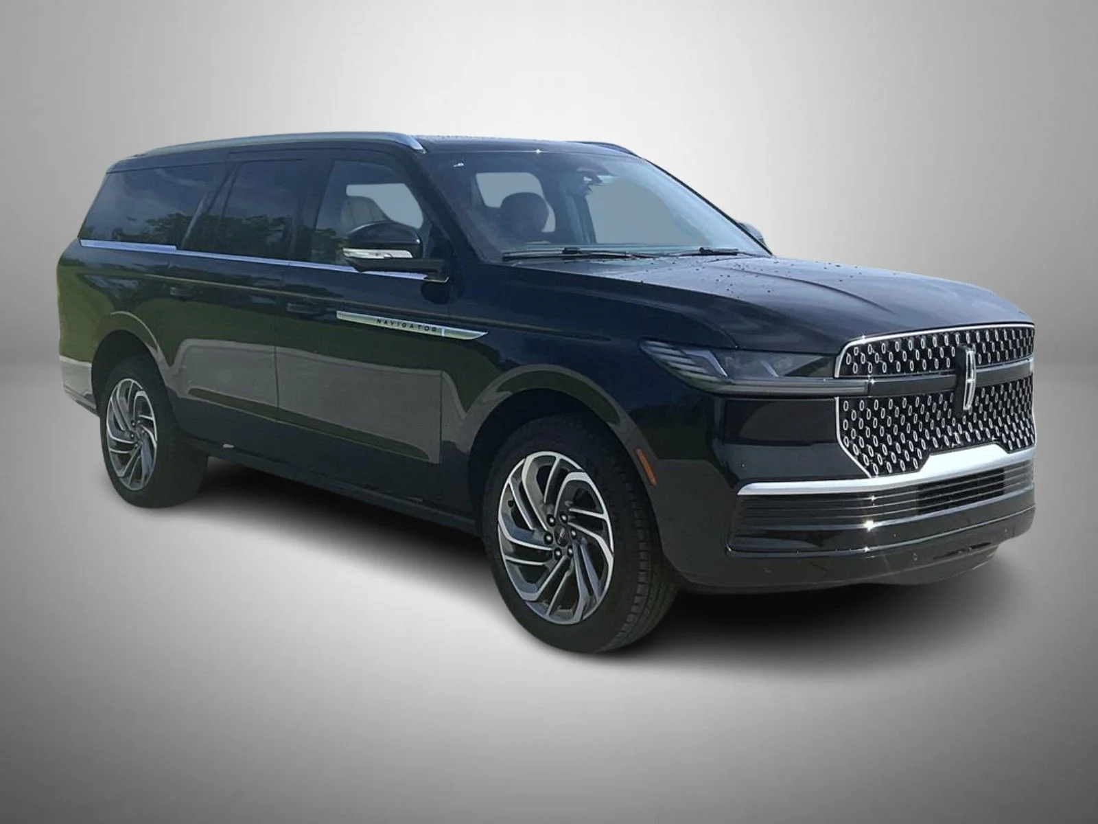 New 2026 Black Lincoln Reserve image 3