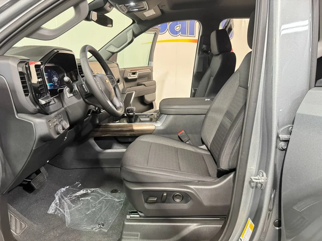 New 2026 Sterling Gray Metallic Chevrolet LT image 10