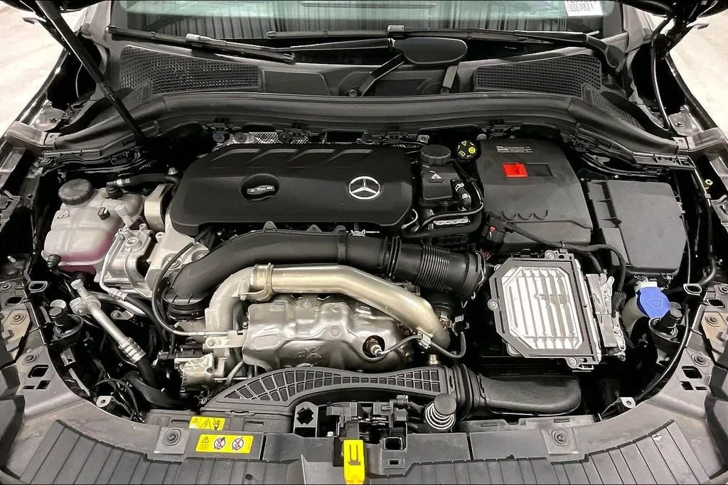 New 2026 Night Black Mercedes-Benz GLA 250 image 28