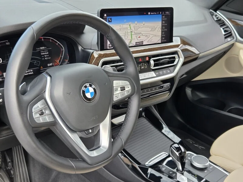 Used 2023 Alpine White BMW SDRIVE30I SPORTS ACTIVITY VEHICLE image 12