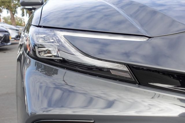 New 2026 Underground Toyota  XSE image 4
