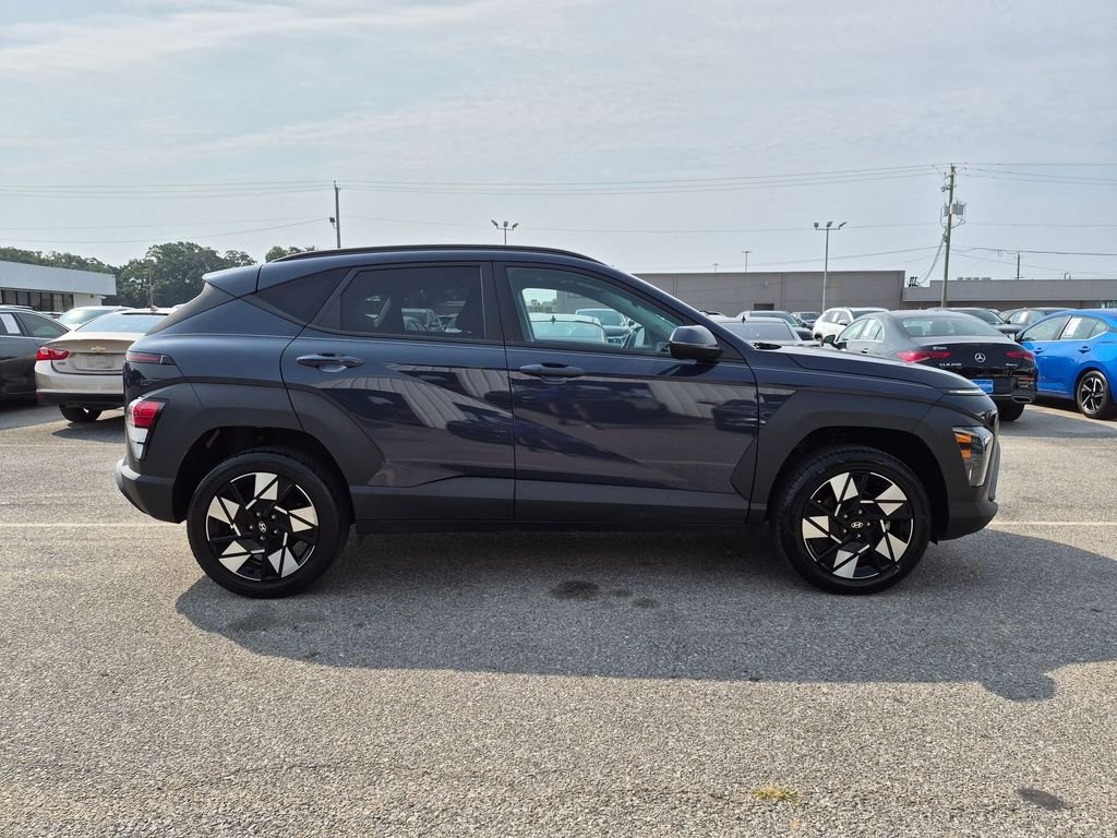 Used 2024 Blue Hyundai SEL image 6