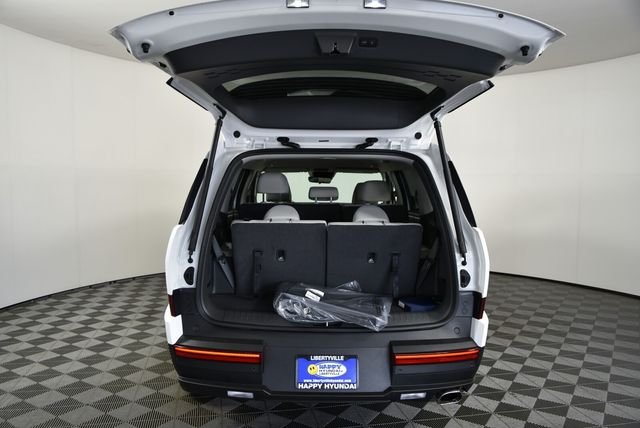 New 2027 White Hyundai SE AWD image 43