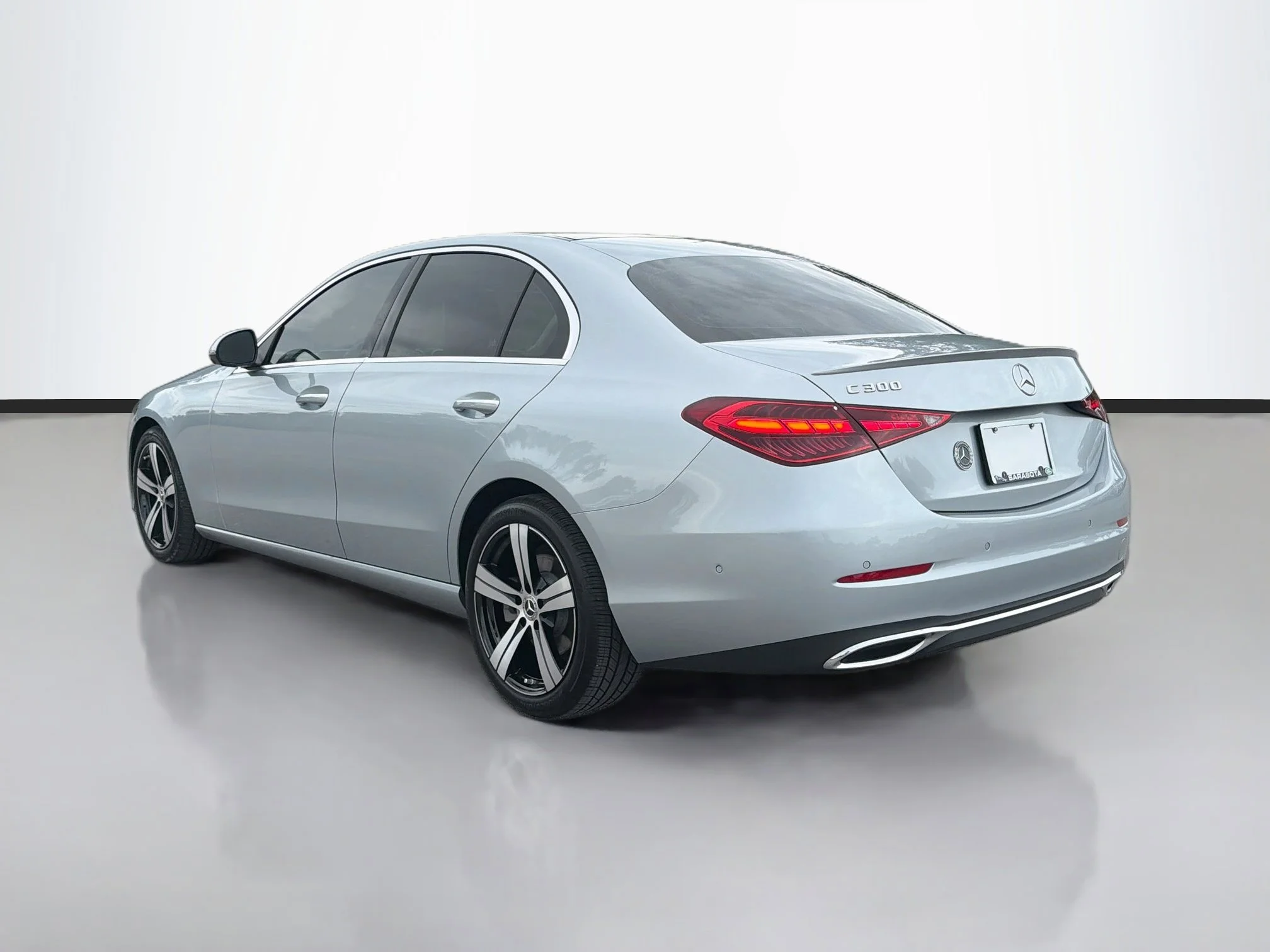 Used 2024 Cirrus Silver Metallic Mercedes-Benz C 300 image 3