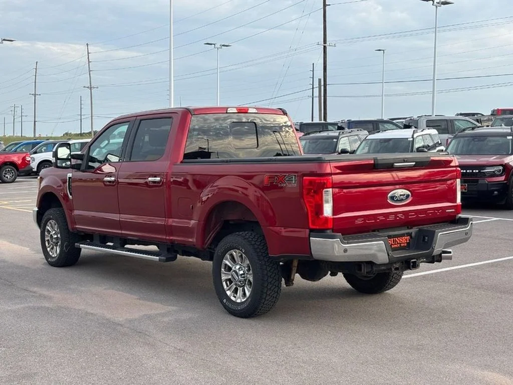 Used 2017 Ruby Red Metallic Tinted Clearcoat Ford XLT image 5