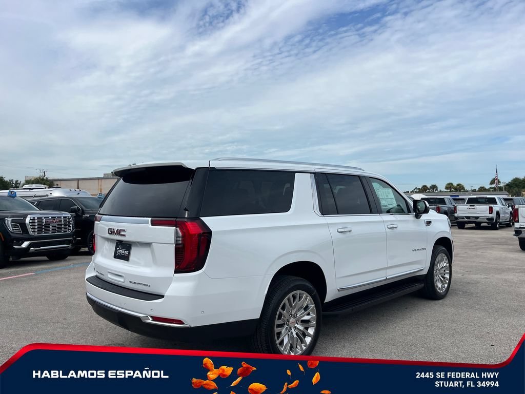 New 2026 Summit White GMC Elevation image 7