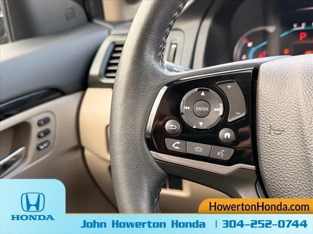Used 2022 White Honda Elite image 19