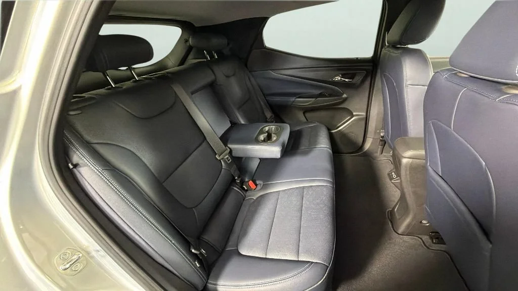 Used 2023 Silver Flare Metallic Chevrolet LT image 28