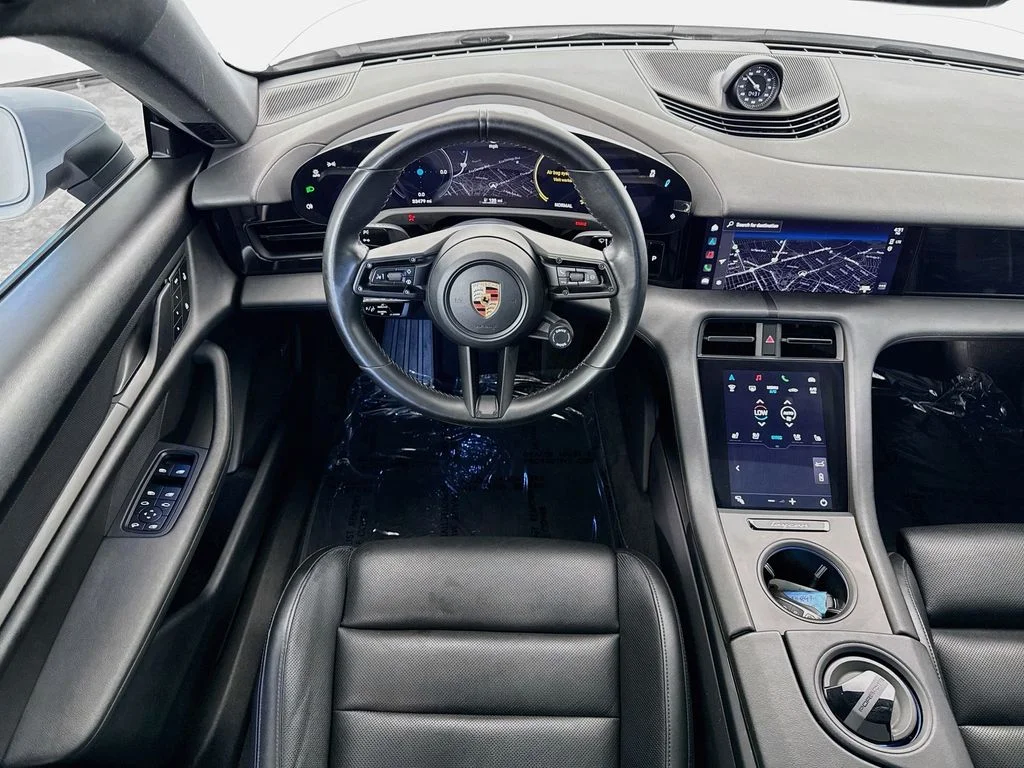 Used 2023 White Porsche Base image 23
