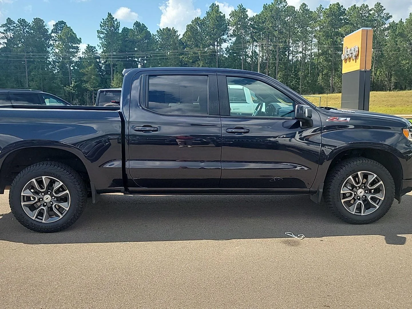 Used 2022 Dark Ash Metallic Chevrolet RST image 20