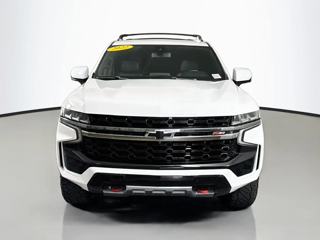 Used 2022 White Chevrolet Z71 image 2