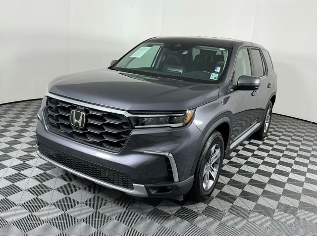 Used 2024 Gray Honda EX-L image 4