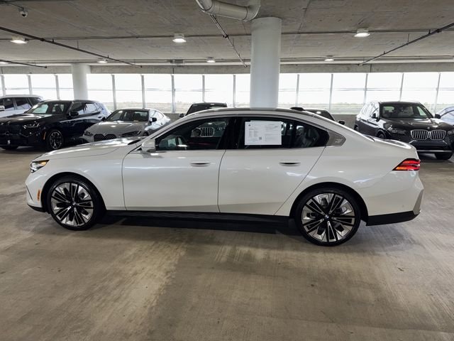 Certified Used 2026 Mineral White Metallic BMW 530i image 5
