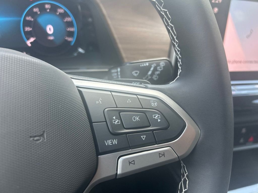 New 2026 Green Volkswagen 2.0T SE w/Technology image 21