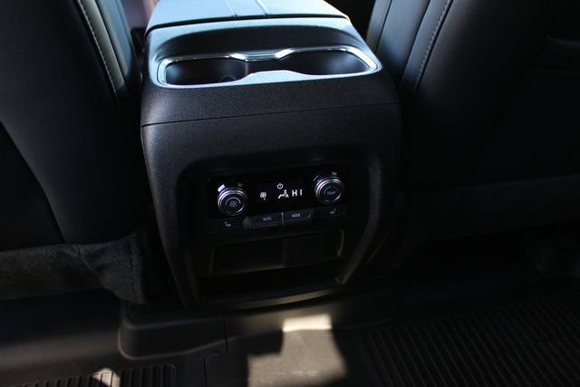 2026 GMC Acadia Elevation - Photo 35