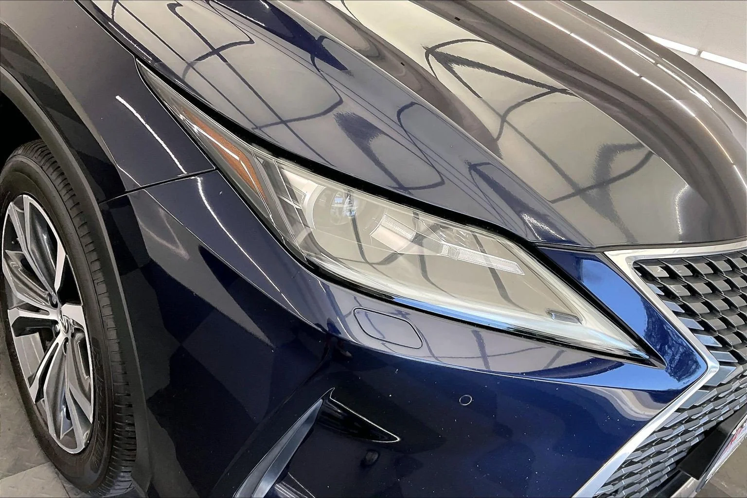 Used 2020 Nightfall Mica Lexus RX 450h image 28