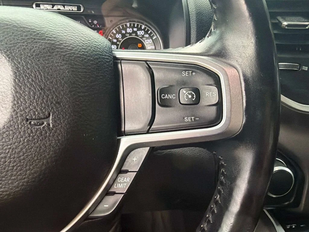 Used 2019 Silver Ram Big Horn/Lone Star image 28