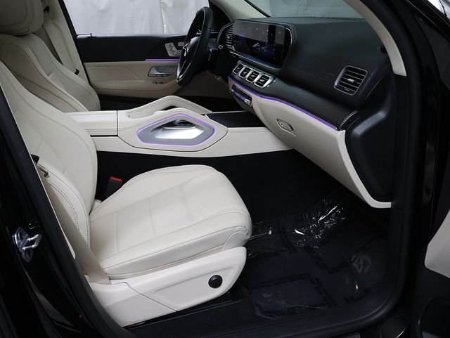 Certified Used 2026 Black Mercedes-Benz GLS 450 image 38